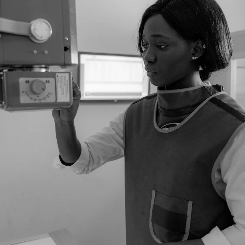 imaging-060 X-ray room equipment in a diagnostic imaging clinic