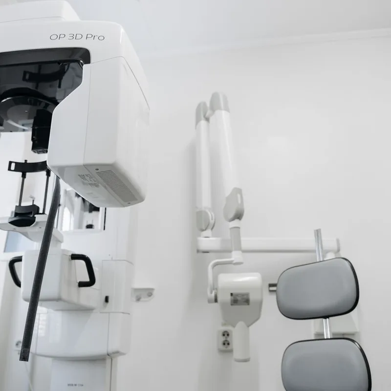 imaging-062 X-ray room equipment in a diagnostic imaging clinic