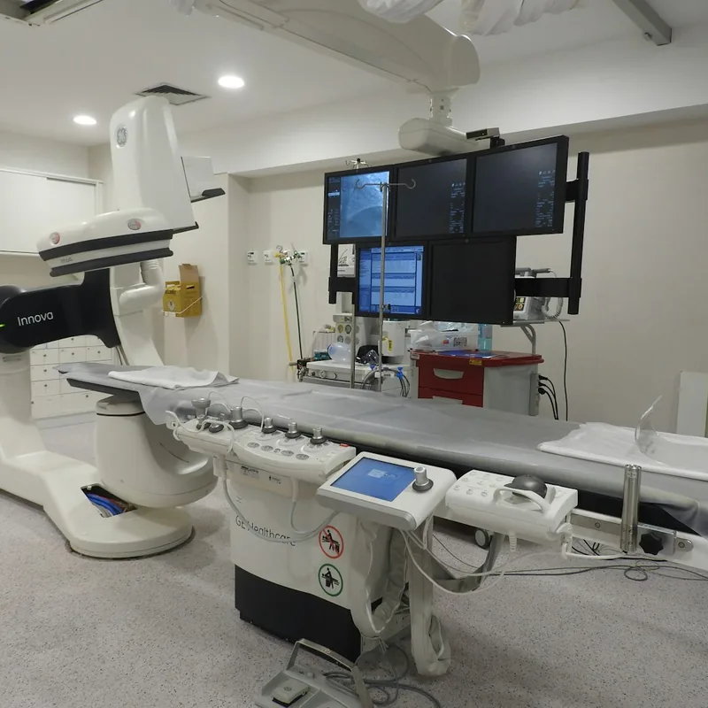 imaging-063 X-ray room equipment in a diagnostic imaging clinic